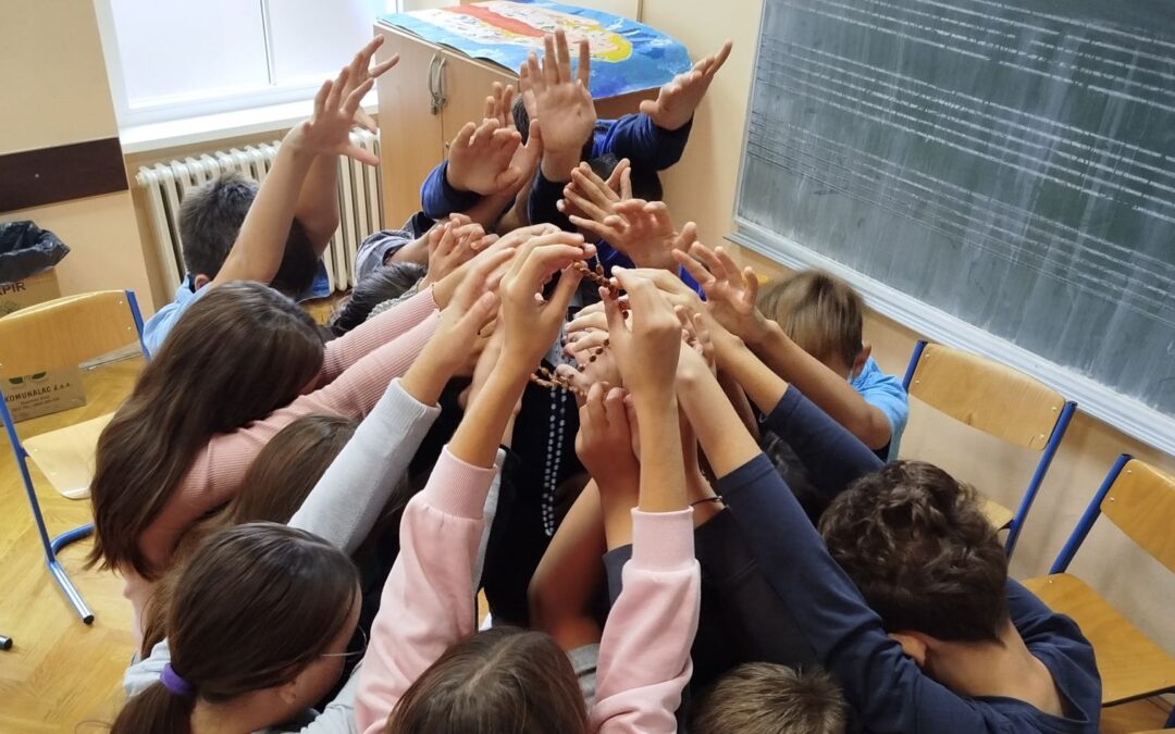 Milijun djece moli za mir