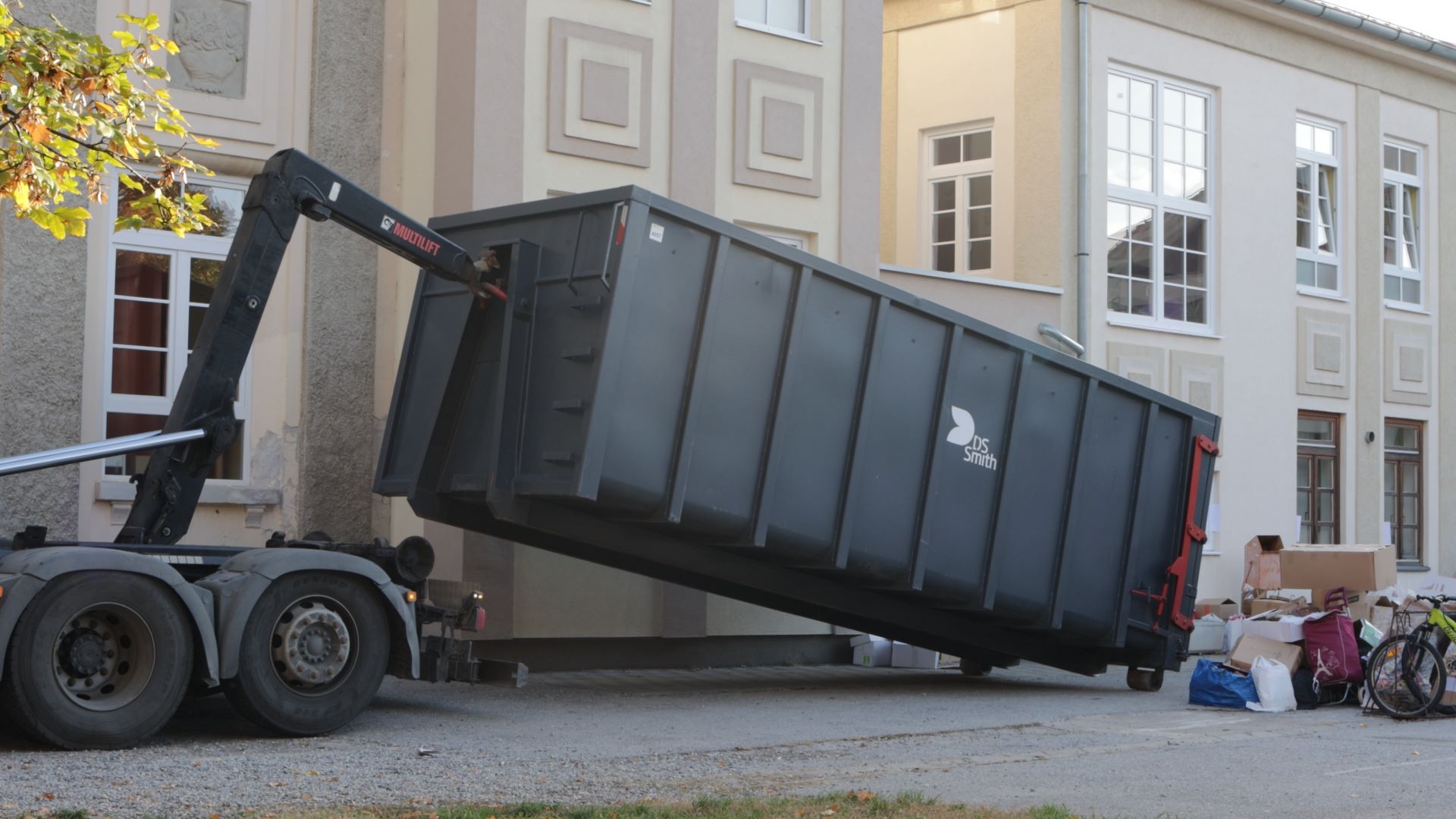 Timeline-1_01_01_40_04